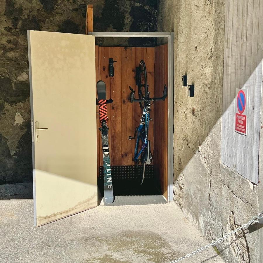 Newly Renovated Ground Floor Apartment Close To Thermes Bagnères-de-Luchon المظهر الخارجي الصورة